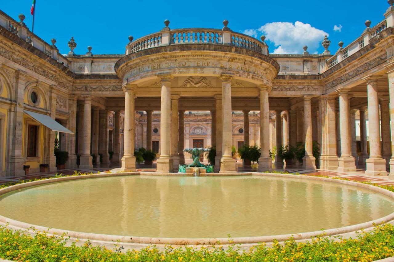 Hotel Ambrosiano Montecatini Terme Buitenkant foto